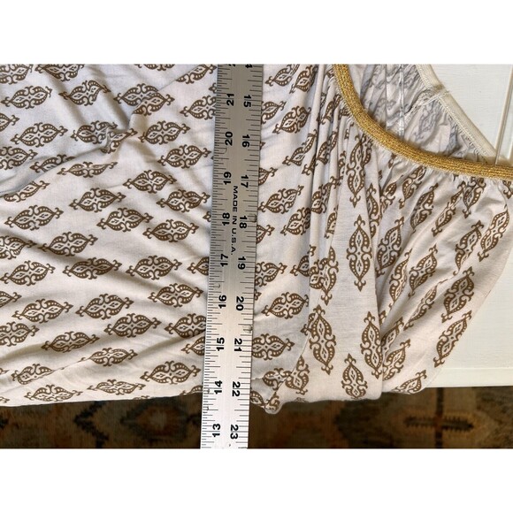 Michael Kors Gold Geometric Print Top Gold Neckline Trim, Size M - Picture 14 of 16